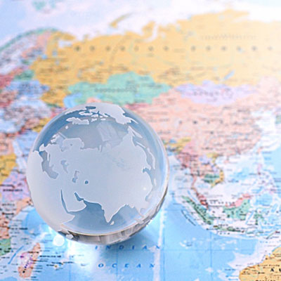 地球と世界地図